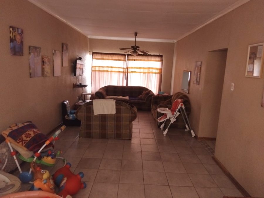 2 Bedroom Property for Sale in Meiringspark North West